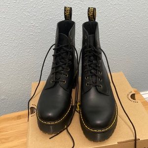 Dr. Martens Shriver Hi Black